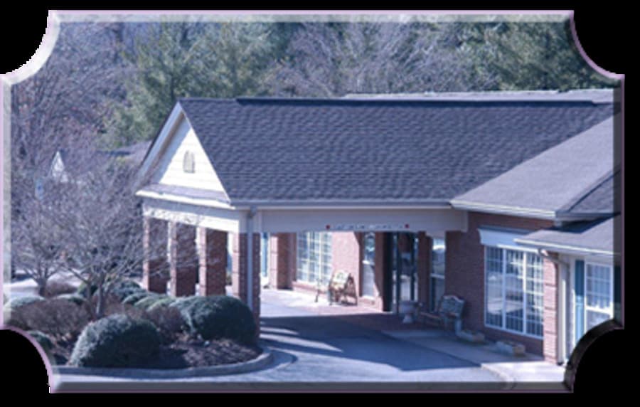 Crown Cypress Assisted Living in Kingsport, TN - Main View