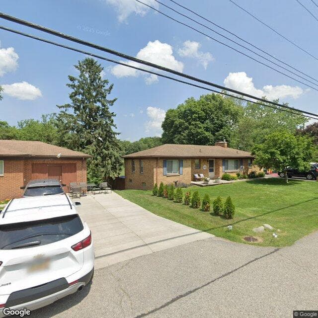 Winkleman House in Waterford Twp, MI - Main View