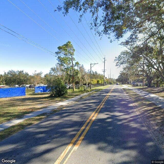Winter Haven Health And Rehabilitation Center in Winter Haven, FL - Main View