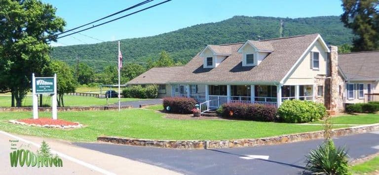 Woodhaven Senior Living in Trenton, GA - Main View