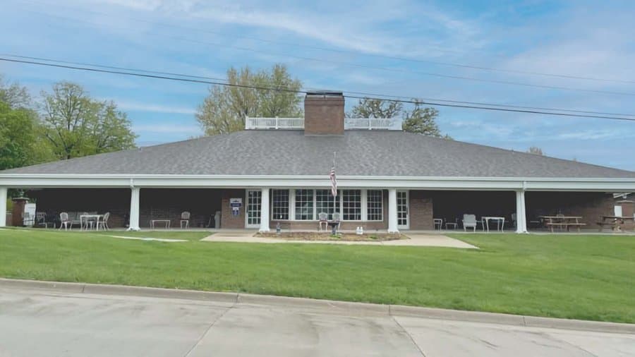 Maryville Chateau Senior Living in Maryville, MO - Main View
