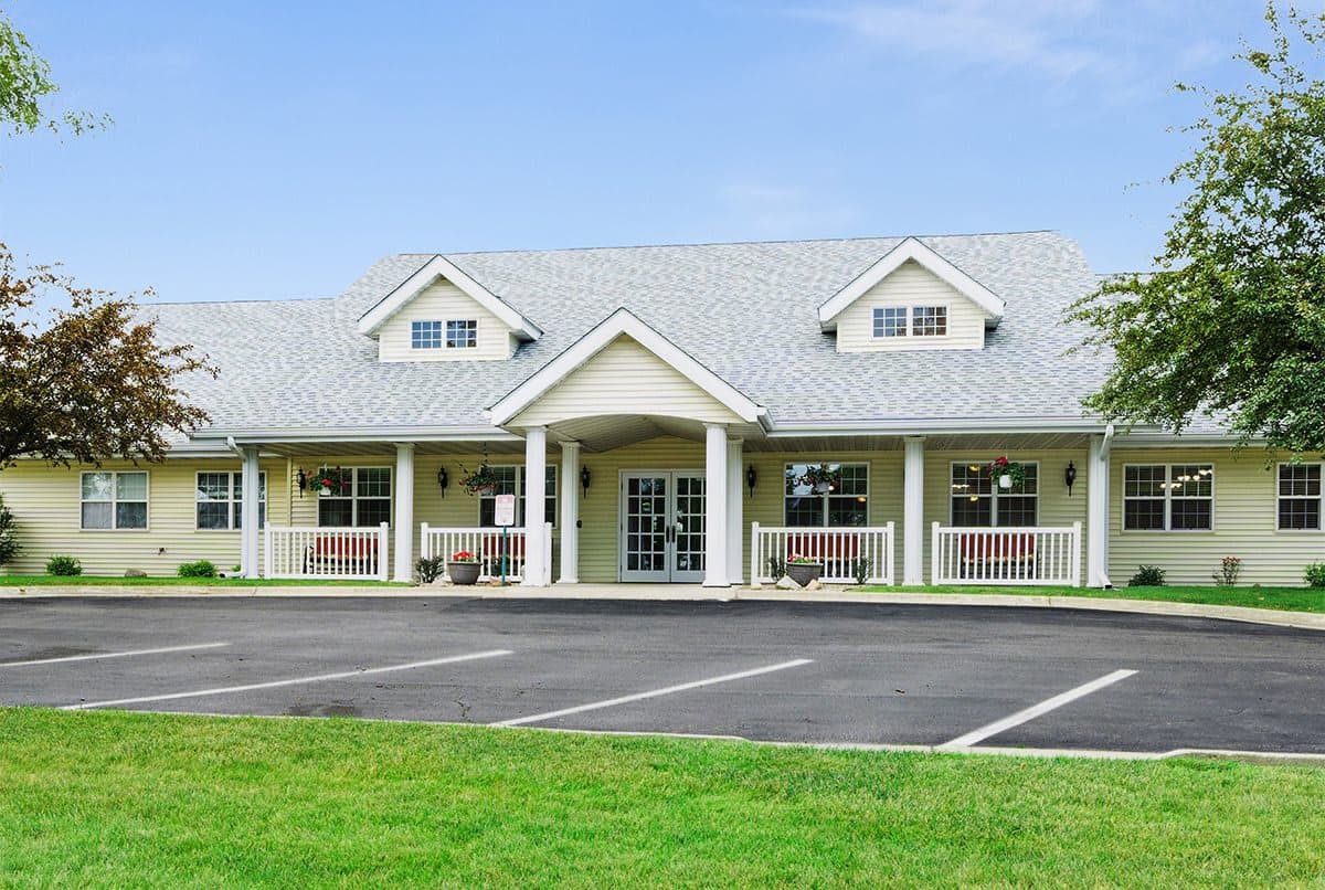 Rolling Meadows Senior Living in Carroll, IA