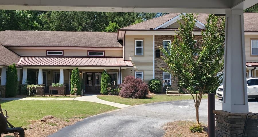 Daybreak Village Senior Living in Kennesaw, GA - Main View