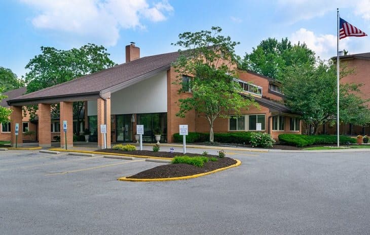 Deer Park Assisted Living in Cincinnati, OH - Main View