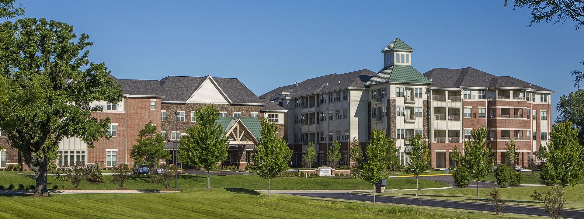 Deer Park Village in Deer Park, IL - Main View