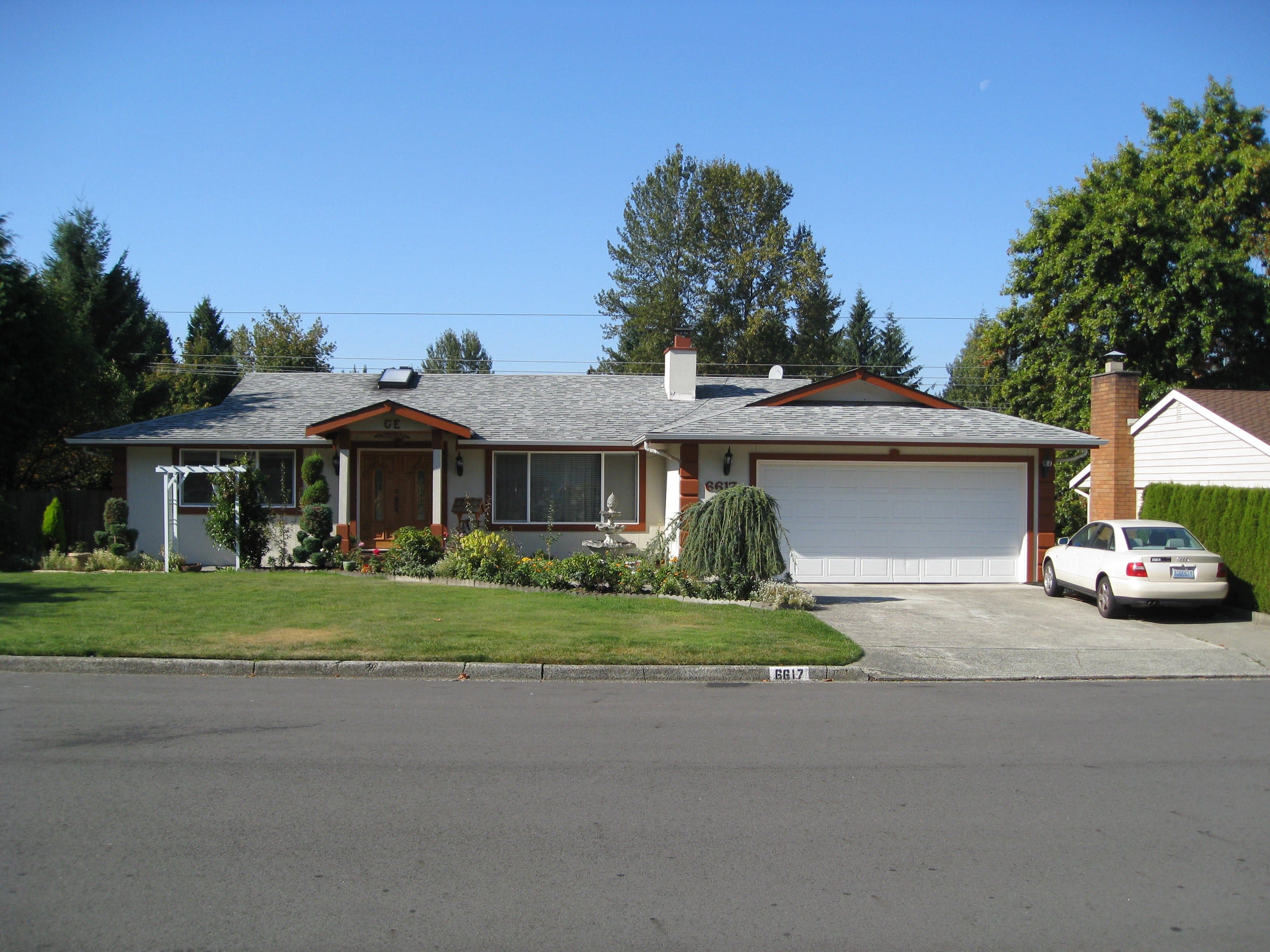 Del-Mar Woods in Bellevue, WA - Main View