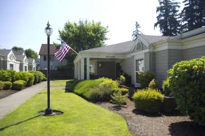 Jurgens Park Senior Living in Tualatin, OR - Main View
