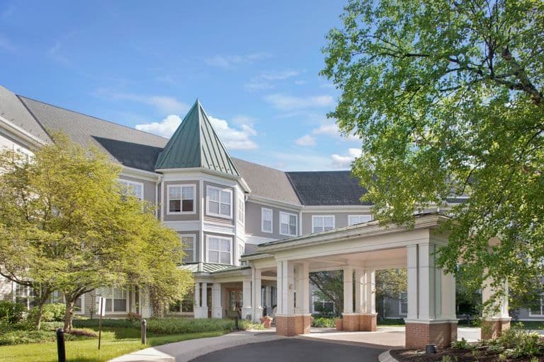 Sunrise Of Abington - Senior living in Abington, Pennsylvania