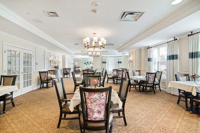 Sunrise Of Staten Island - Senior living in Staten Island, New York