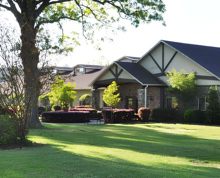 Dudneywood Assisted Living in Magnolia, AR - Main View