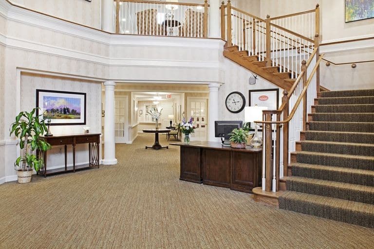 Sunrise Of Dix Hills - Senior living in Dix Hills, New York