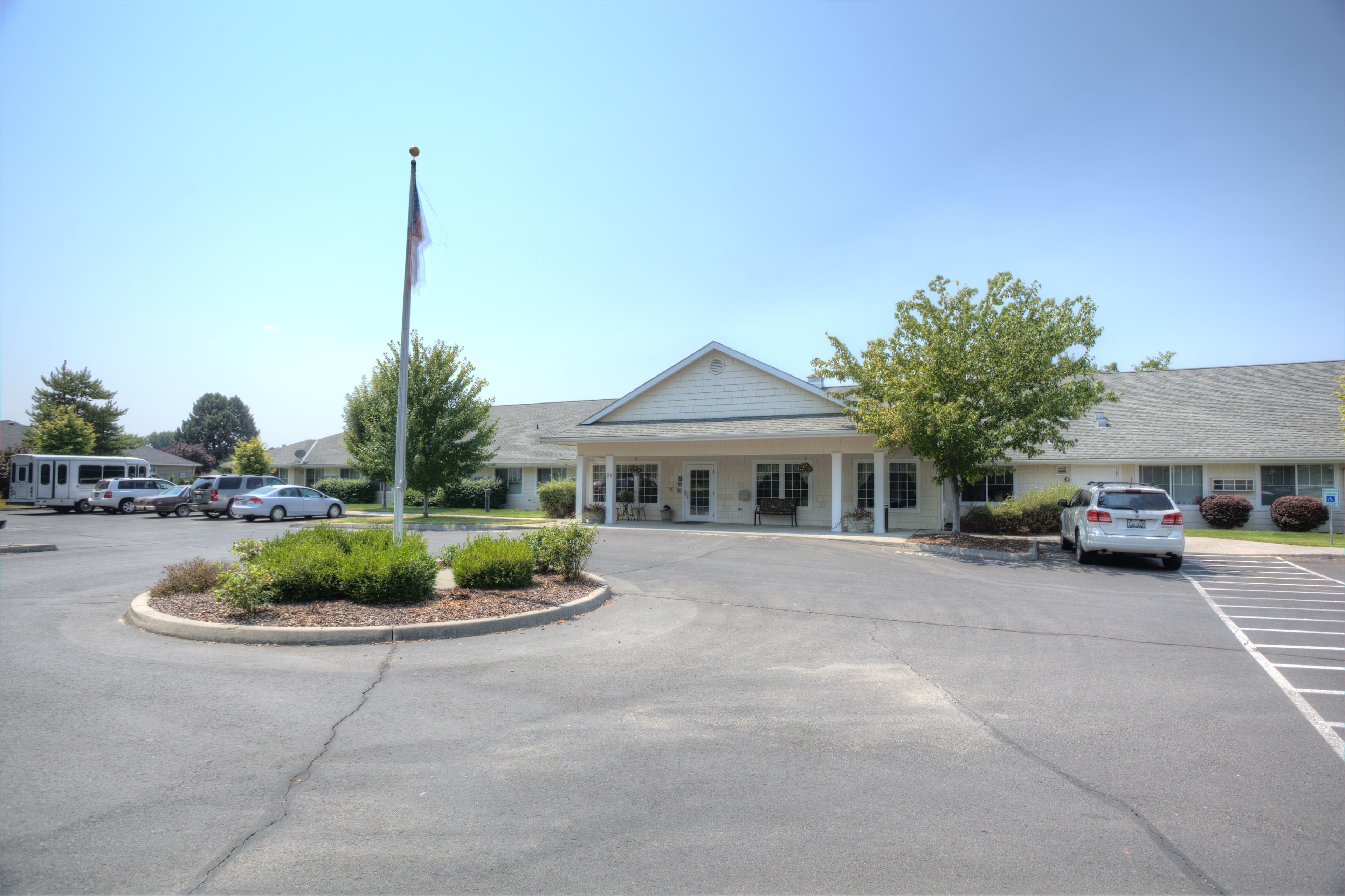 Eagle Springs Memory Care in College Place, WA - Main View