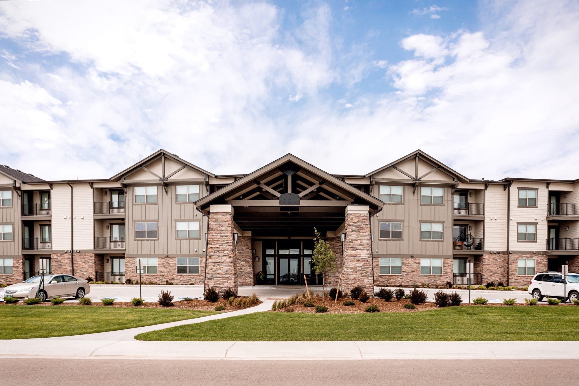 Eagle's Peak in Windsor, CO - Main View