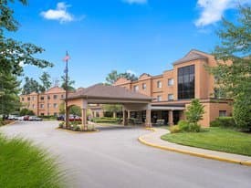 Edinboro Manor in Edinboro, PA - Main View
