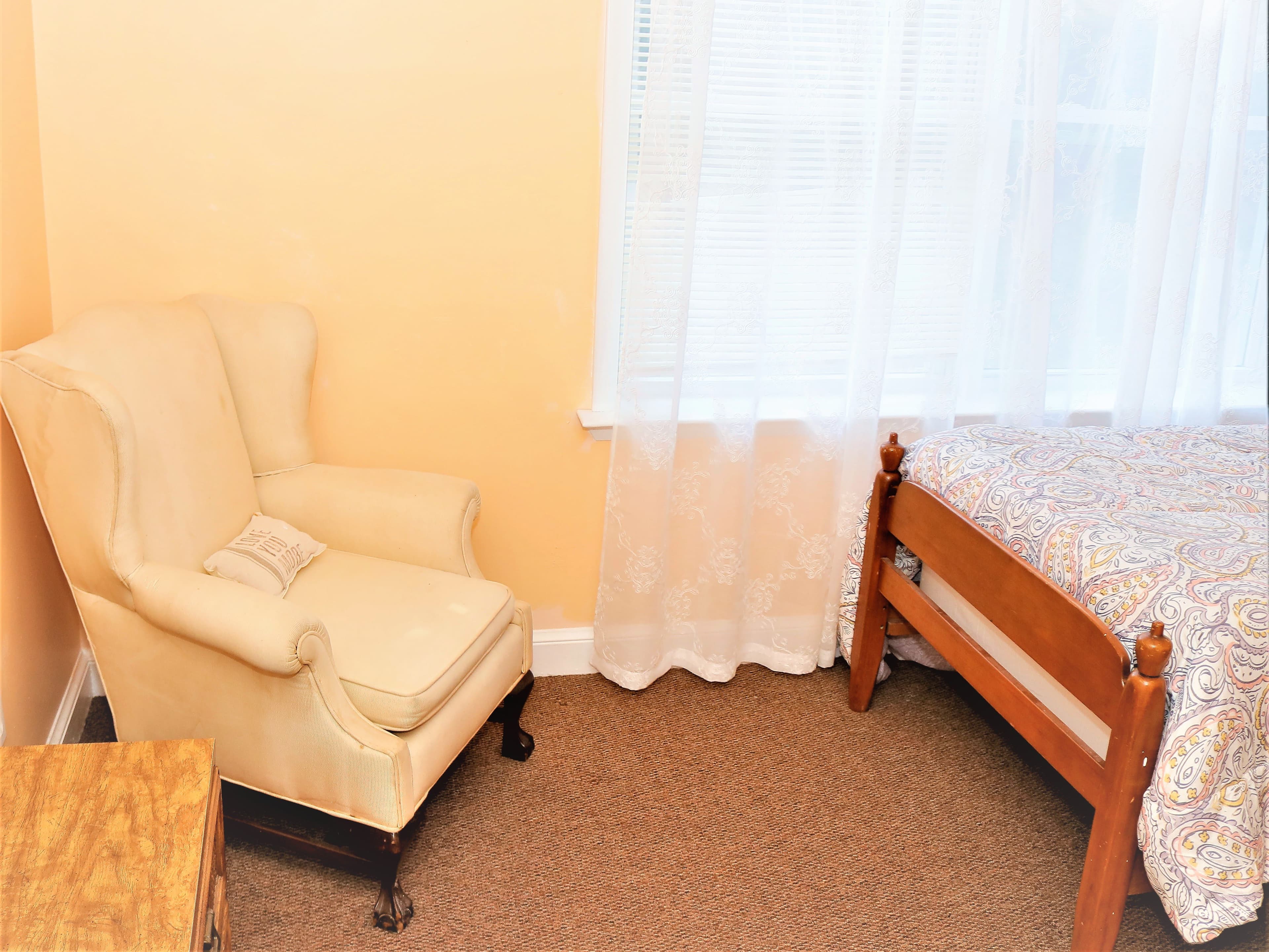 Elegant Senior Living in Potomac, MD - Main View