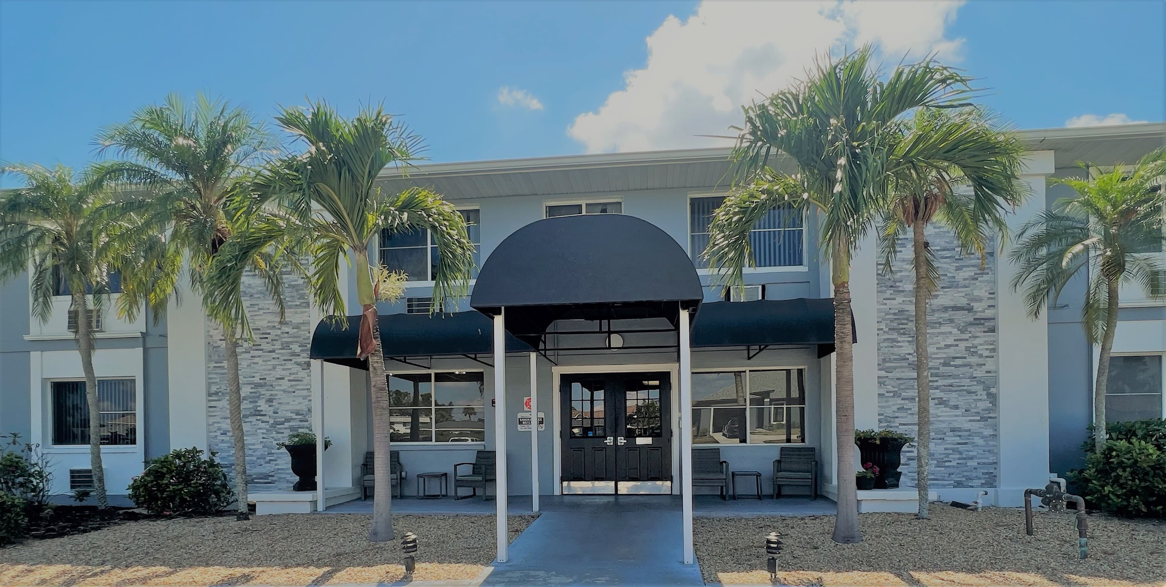 Elite at Cape Coral in Cape Coral, FL - Main View