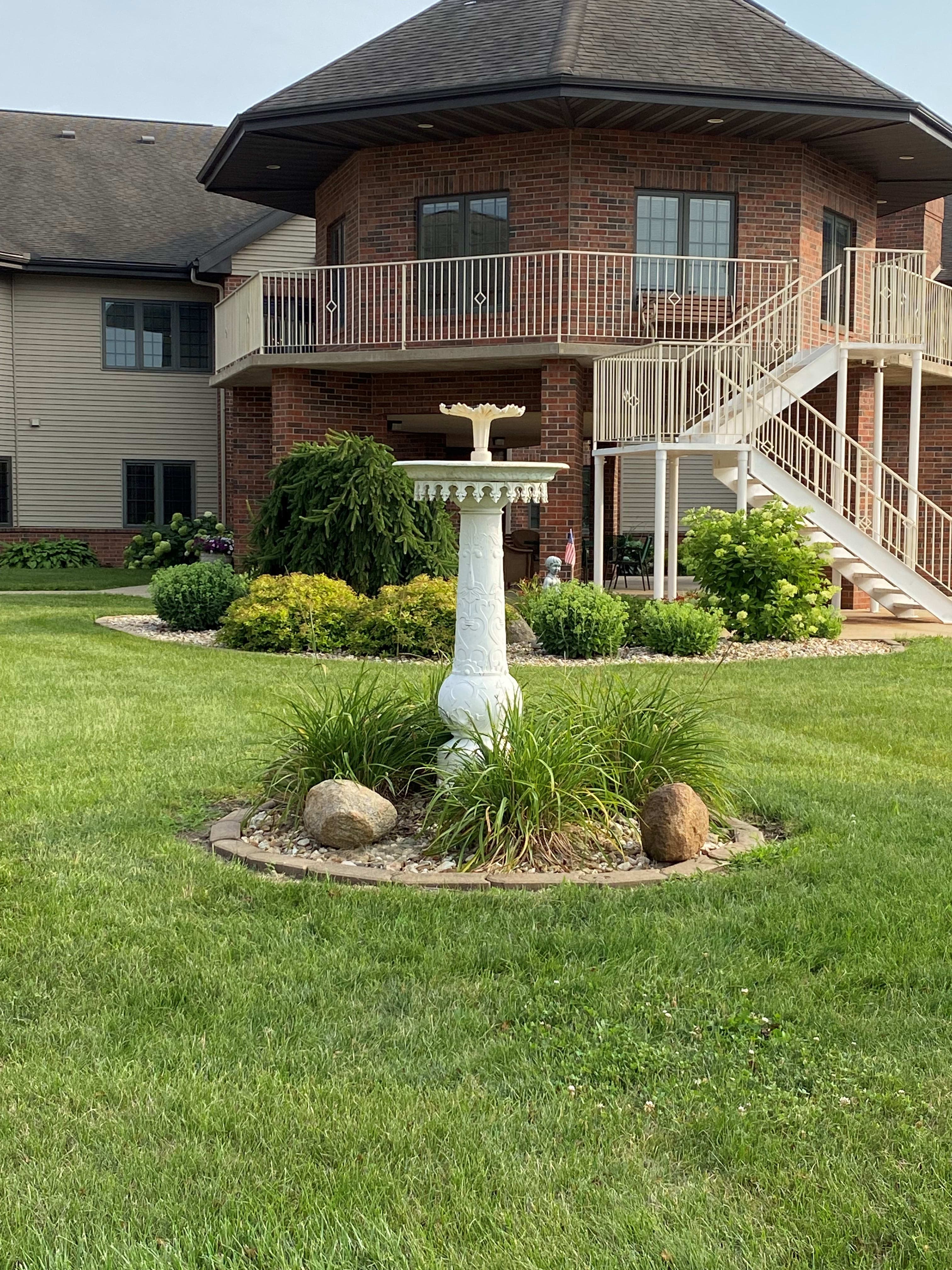 Ellen Kennedy Living Center a CCRC - Senior living in Dyersville, Iowa