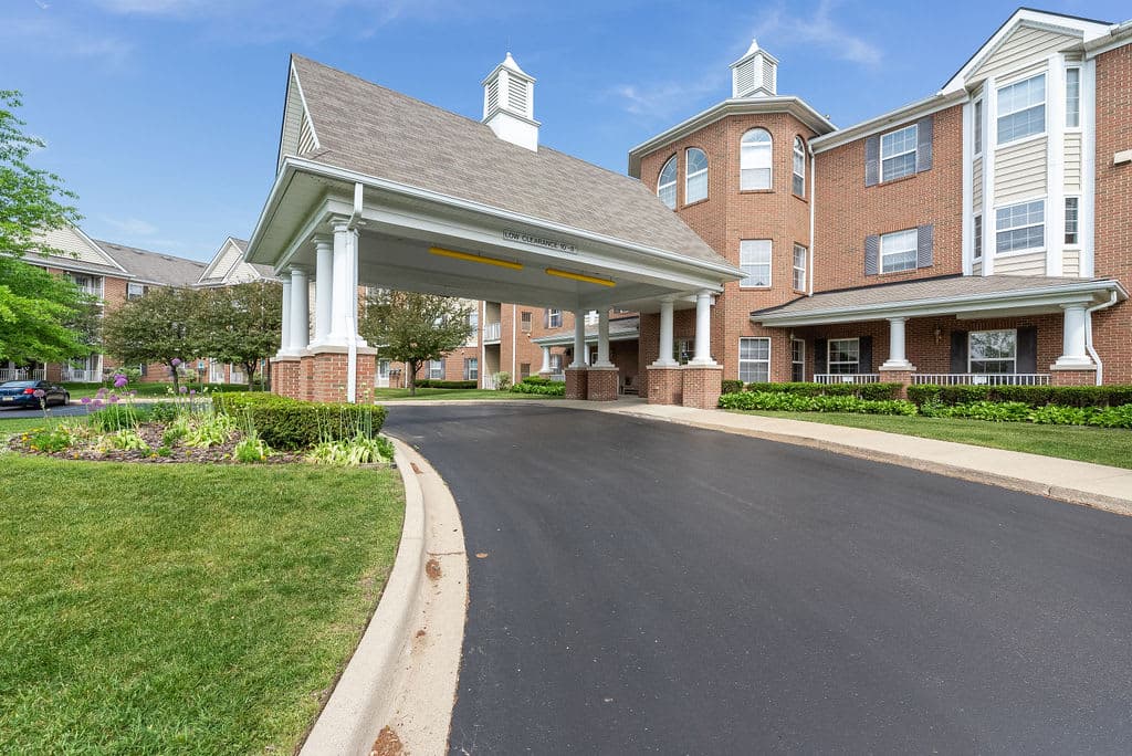 Elmhaven Manor - Senior living in Pontiac, Michigan