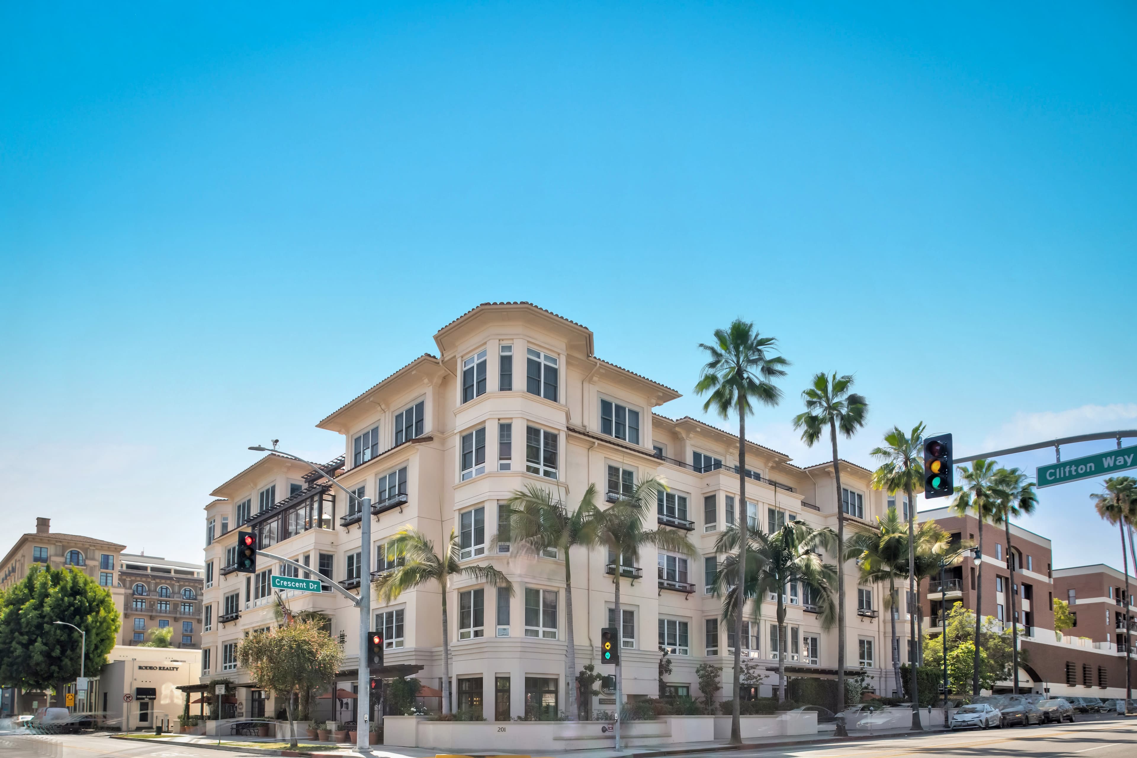 Sunrise Of Beverly Hills - Senior living in Beverly Hills, California