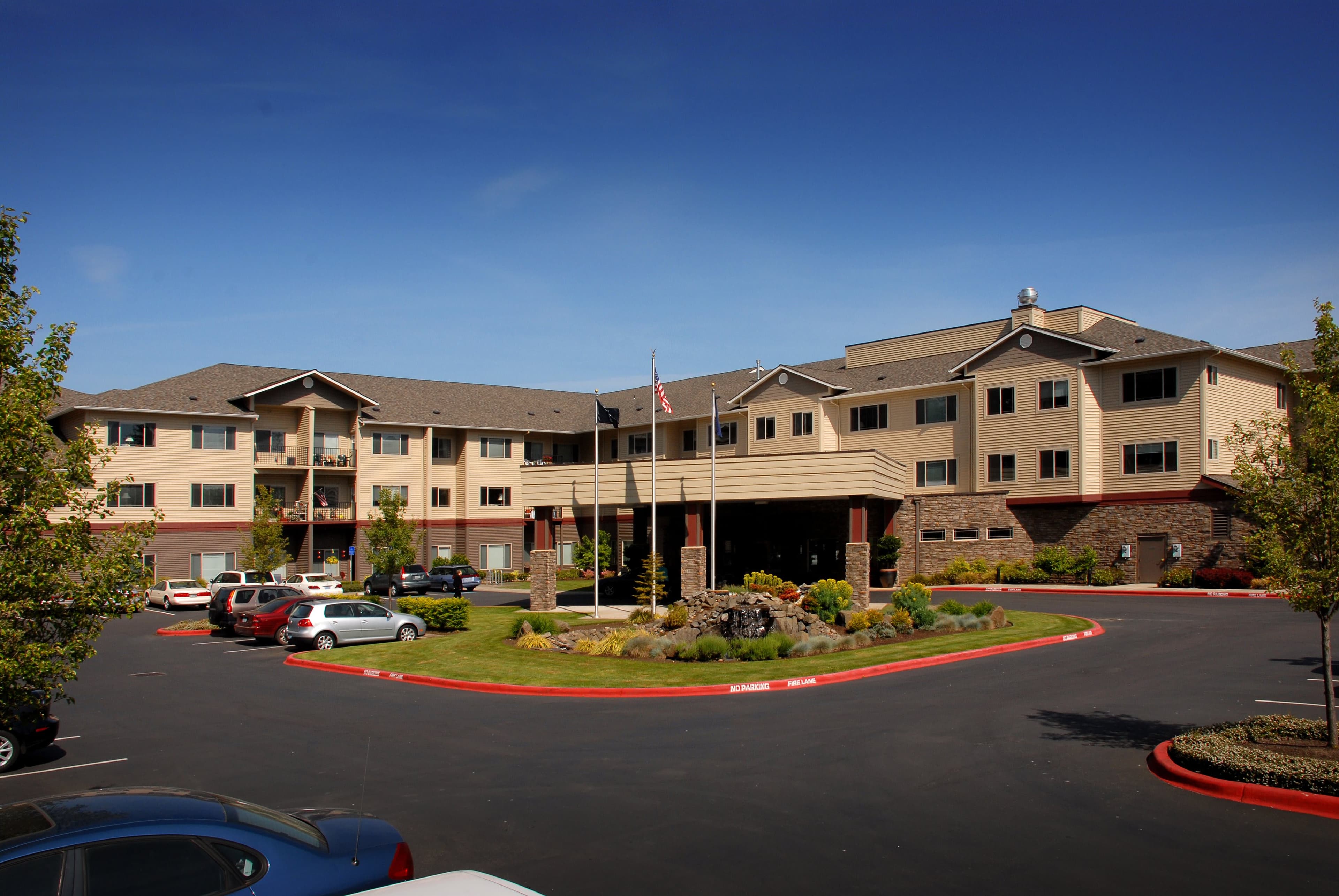 Emerald Pointe Senior Living Community in Keizer, OR - Main View