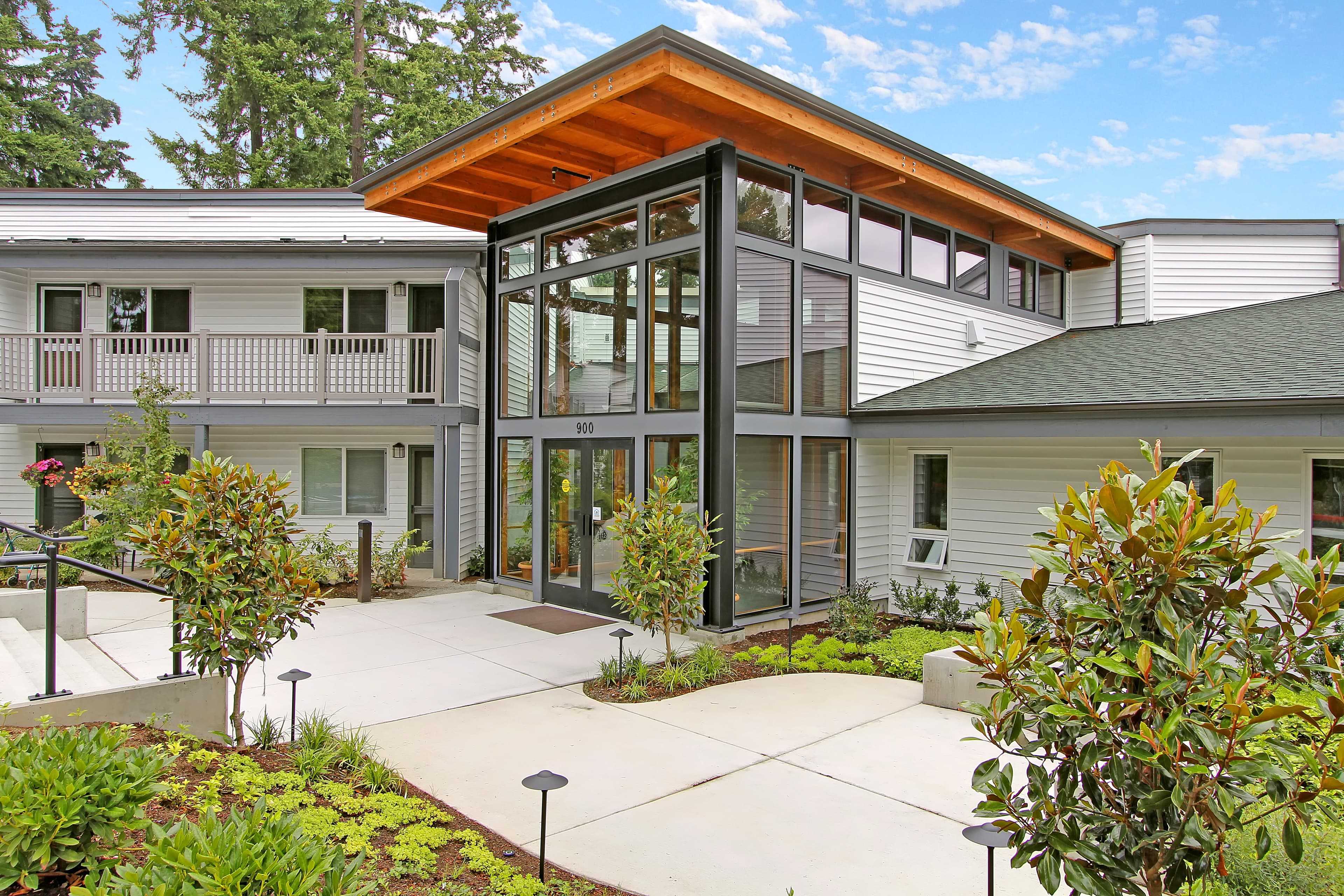 Evergreen Court in Bellevue, WA - Main View