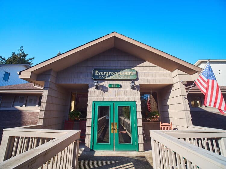 Evergreen Court in North Bend, OR - Main View