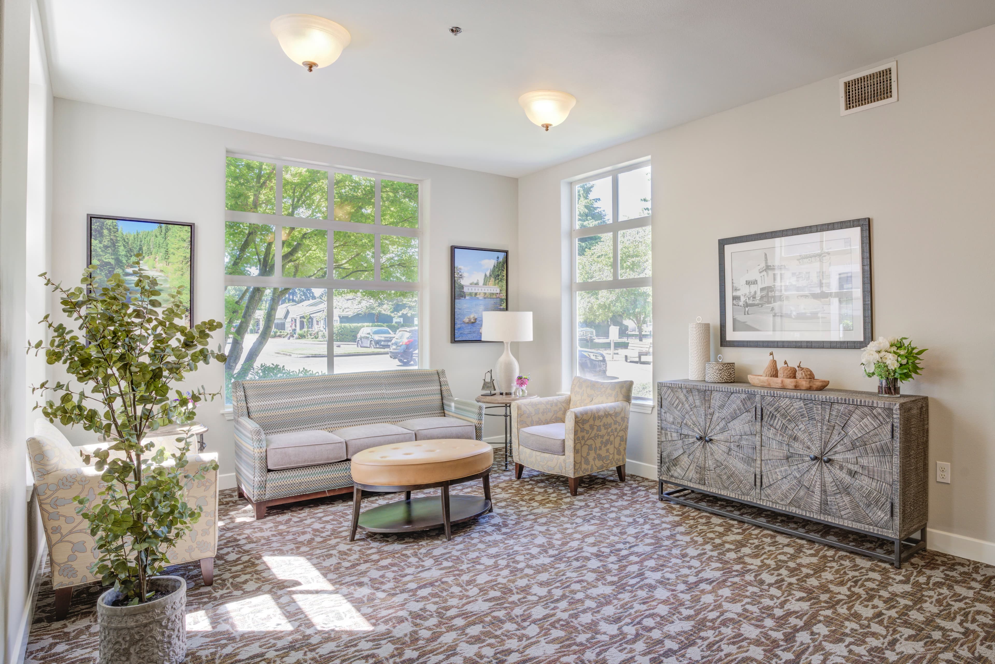 Evergreen Senior Living in Eugene, OR - Main View