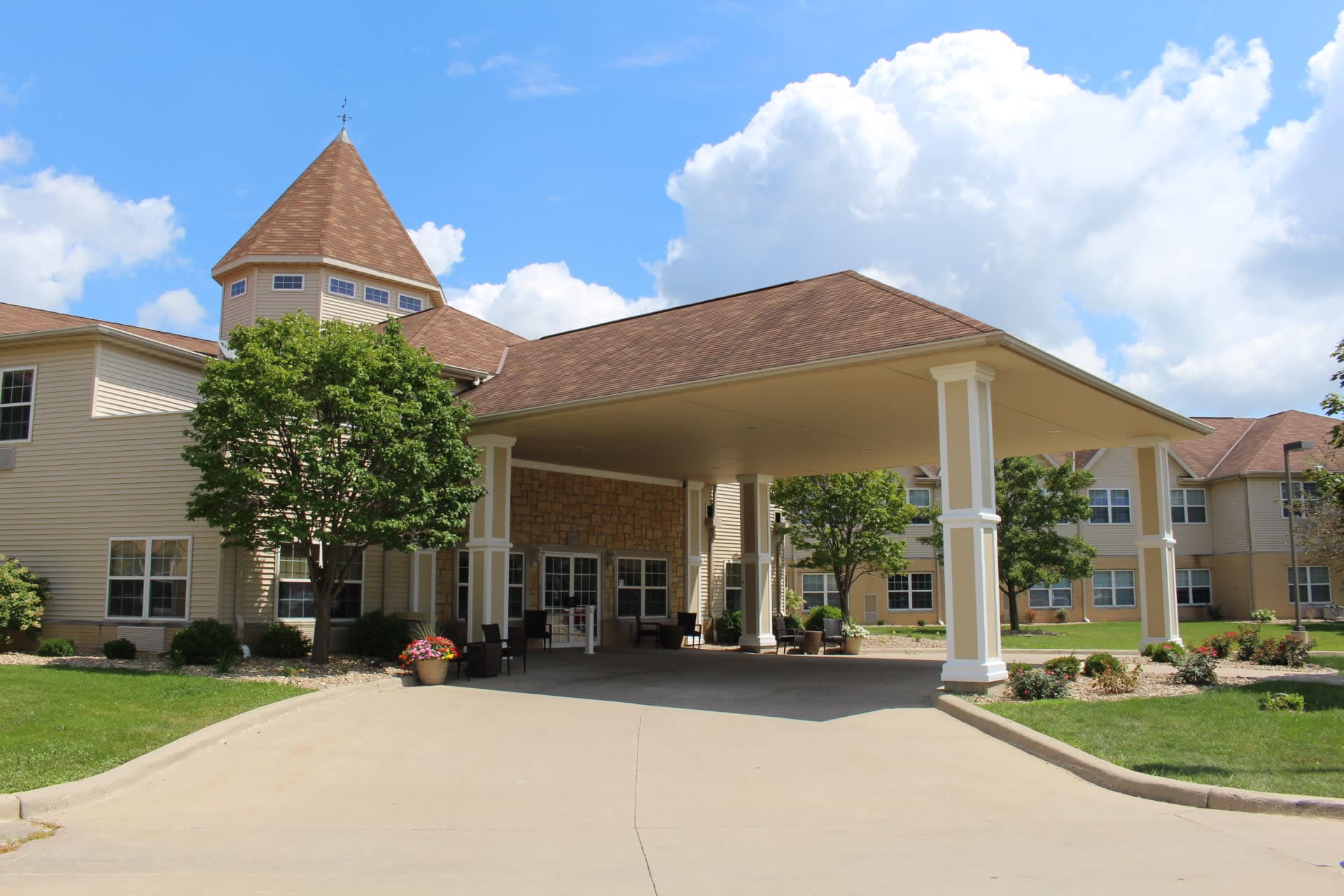 Evergreen Senior Living in Normal, IL