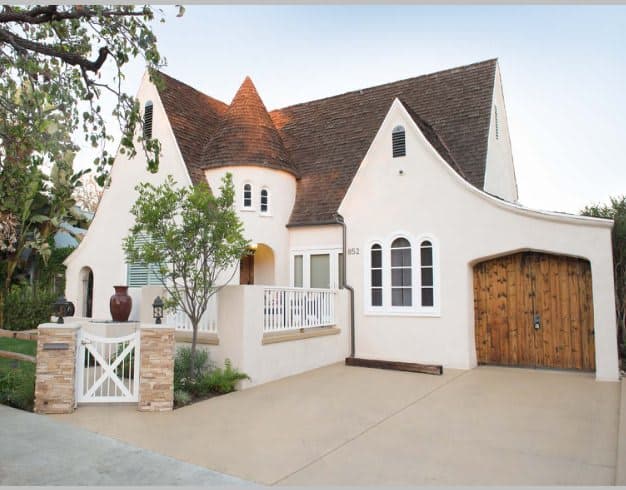 Exclusive Raya's Paradise, Inc in Los Angeles, CA - Main View