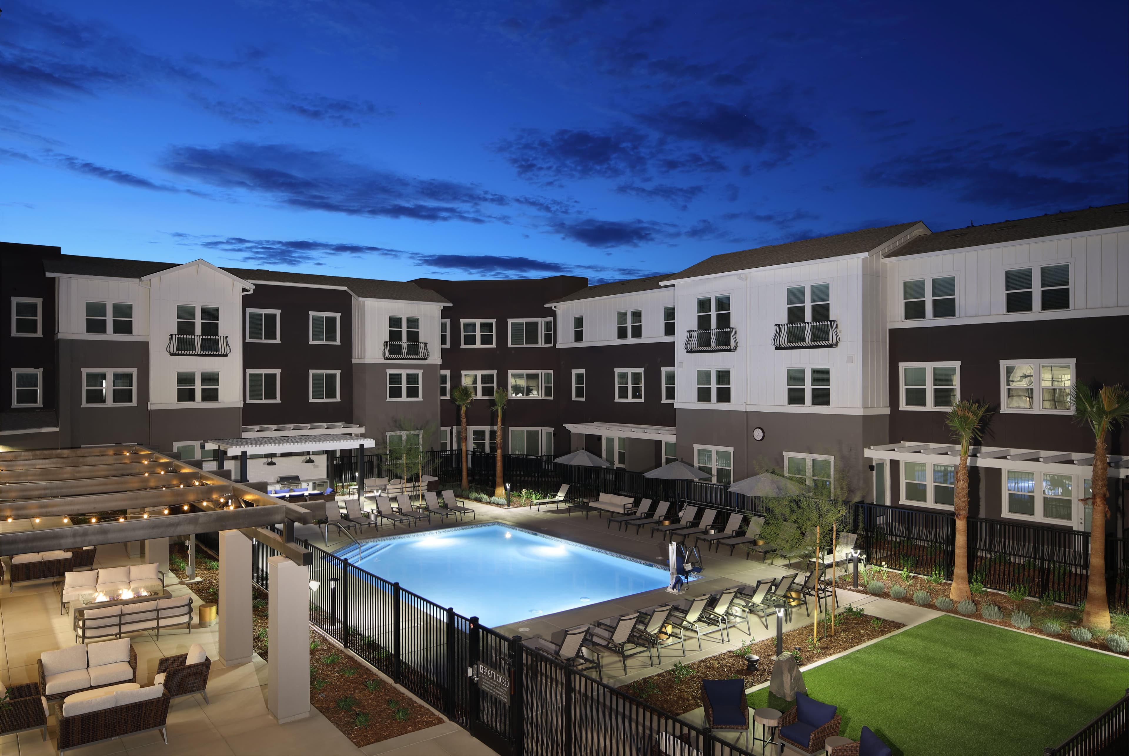 Sonrisa Senior Living in Roseville, CA - Main View