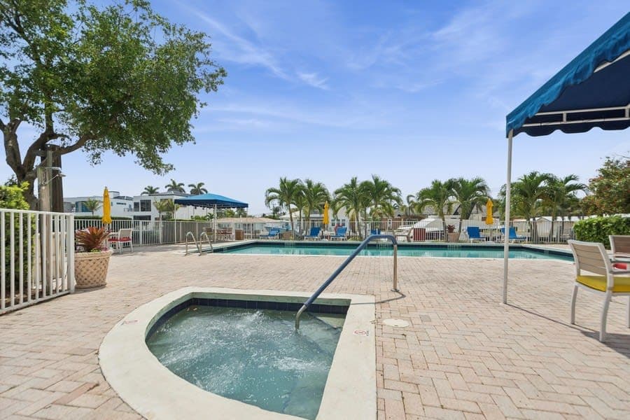 Five Star Premier Residences of Pompano Beach in Pompano Beach, FL - Main View