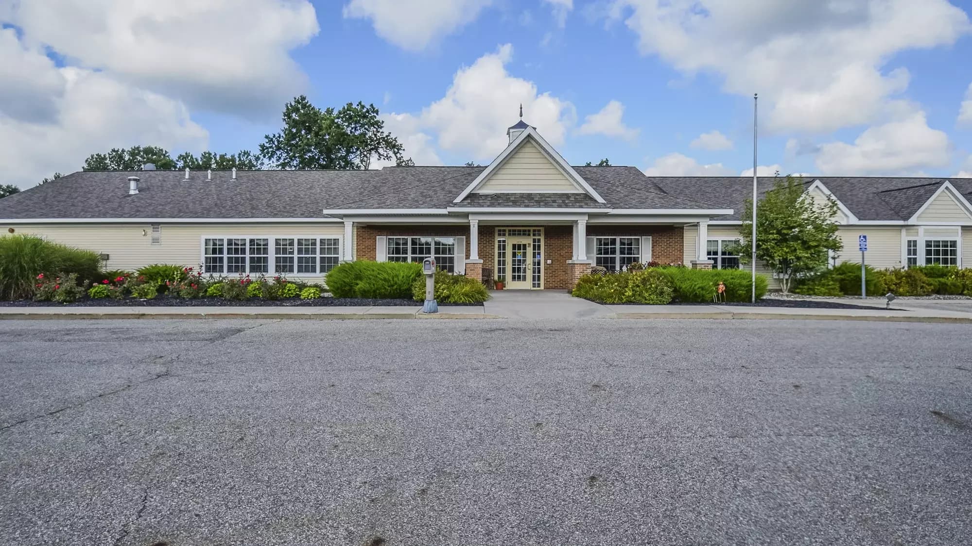Forest Glen Assisted Living - Senior living in Dowagiac, Michigan