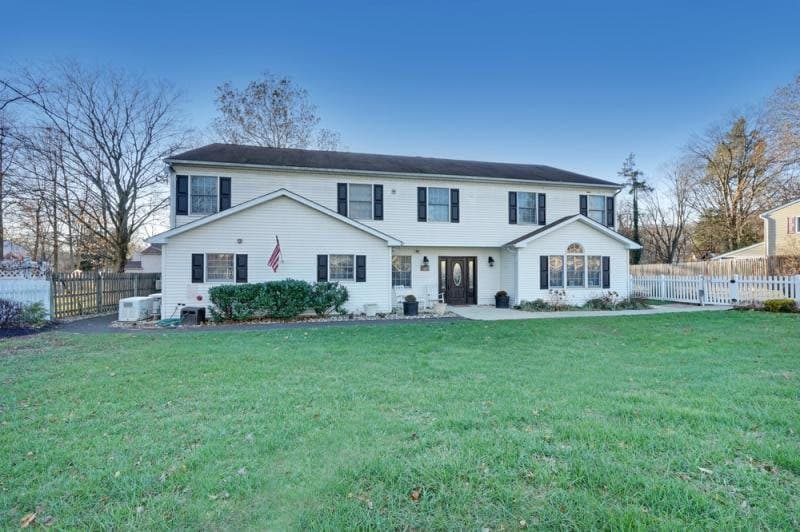 Fox Trail Memory Care Living at Green Brook in Green Brook Township, NJ - Main View