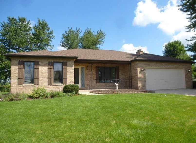 Fox Valley Senior Home in Aurora, IL - Main View
