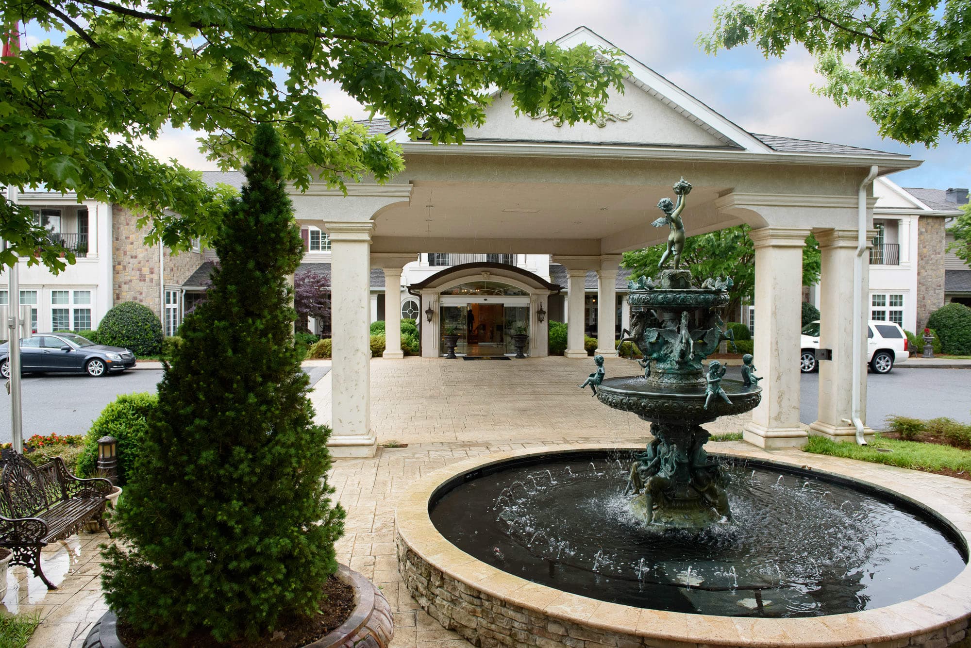 Garden Plaza at Lawrenceville in Lawrenceville, GA - Main View