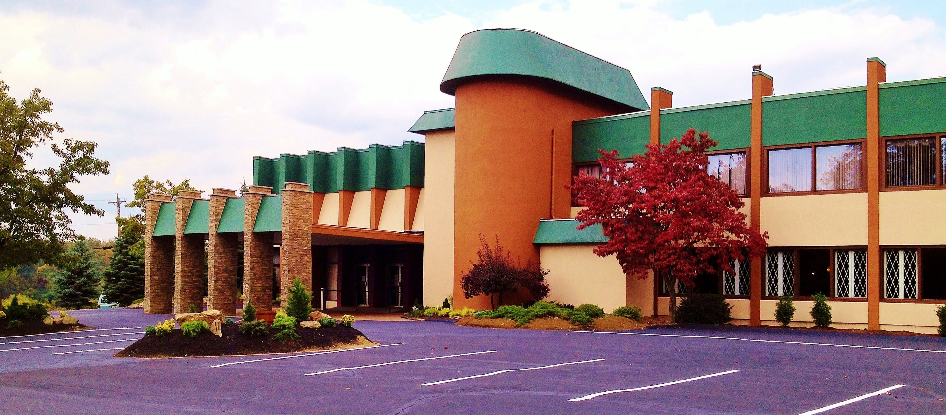 Gardens of Lincoln Court in North Versailles, PA