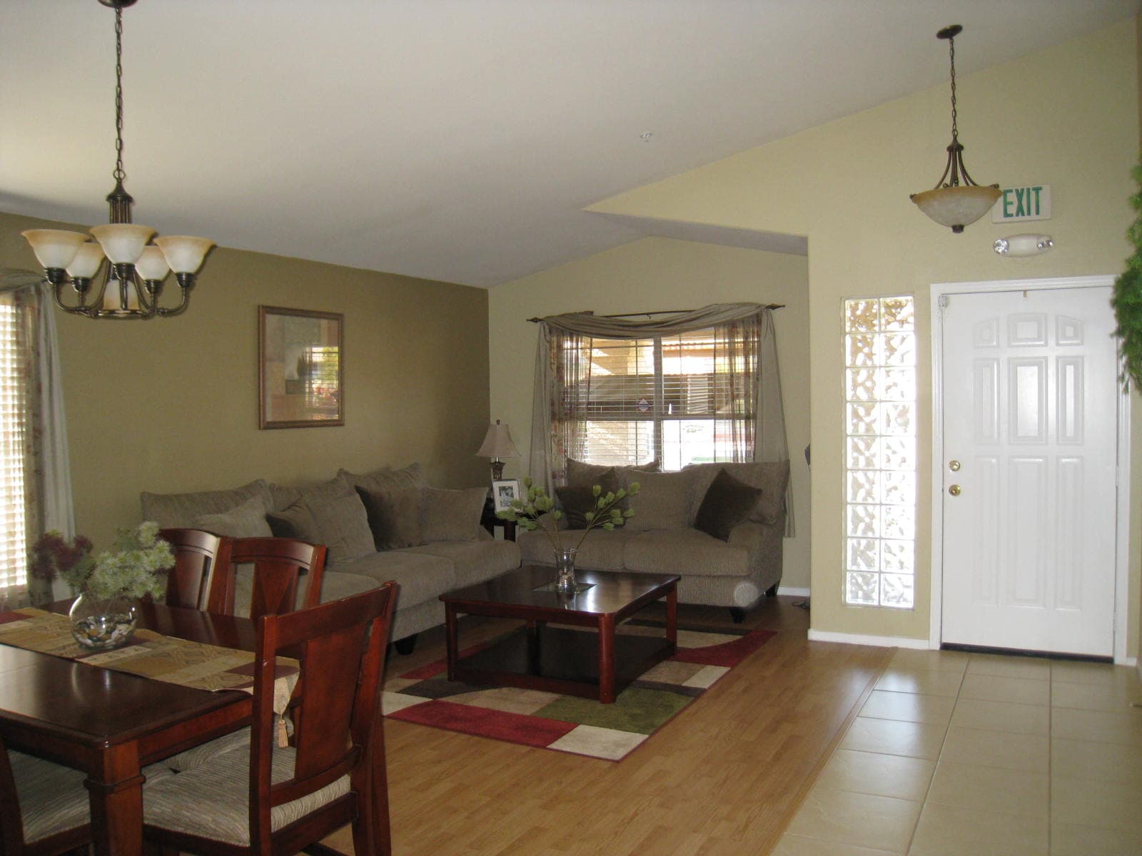 Gentle Care Assisted Living, LLC in Surprise, AZ - Main View