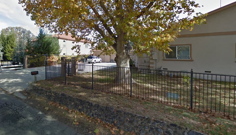 Golden Crest Care Center in Citrus Heights, CA - Main View