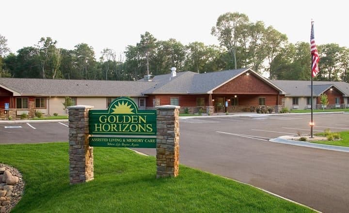 Golden Horizons of Crosslake in Crosslake, MN - Main View