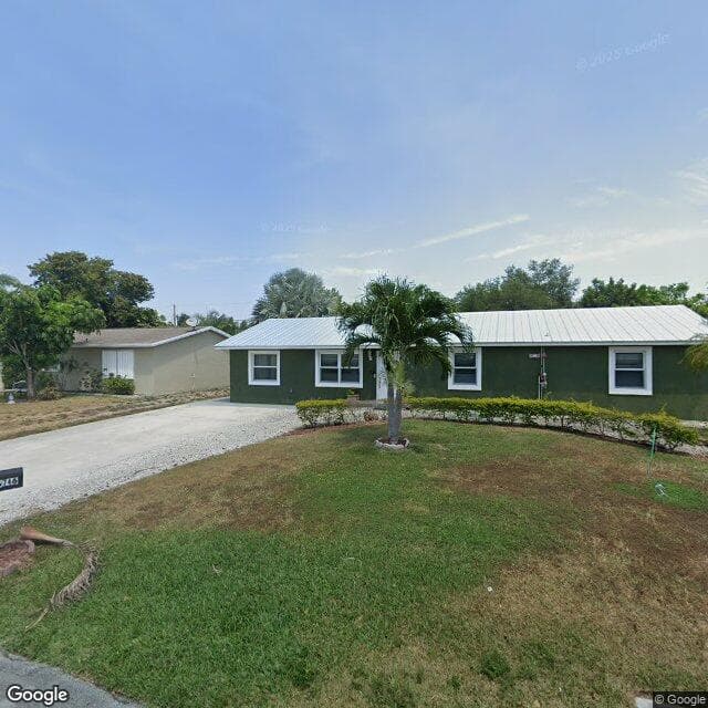 Golden Retreat Assisted Living Facility in Lake Worth, FL - Main View