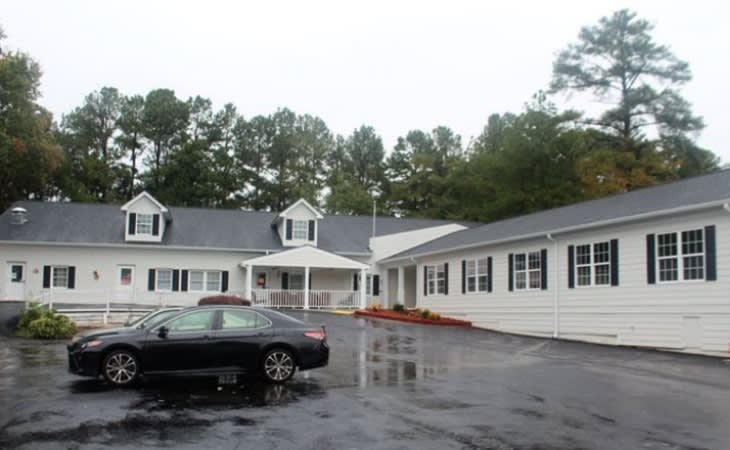 Golden Rose in Marietta, GA - Main View