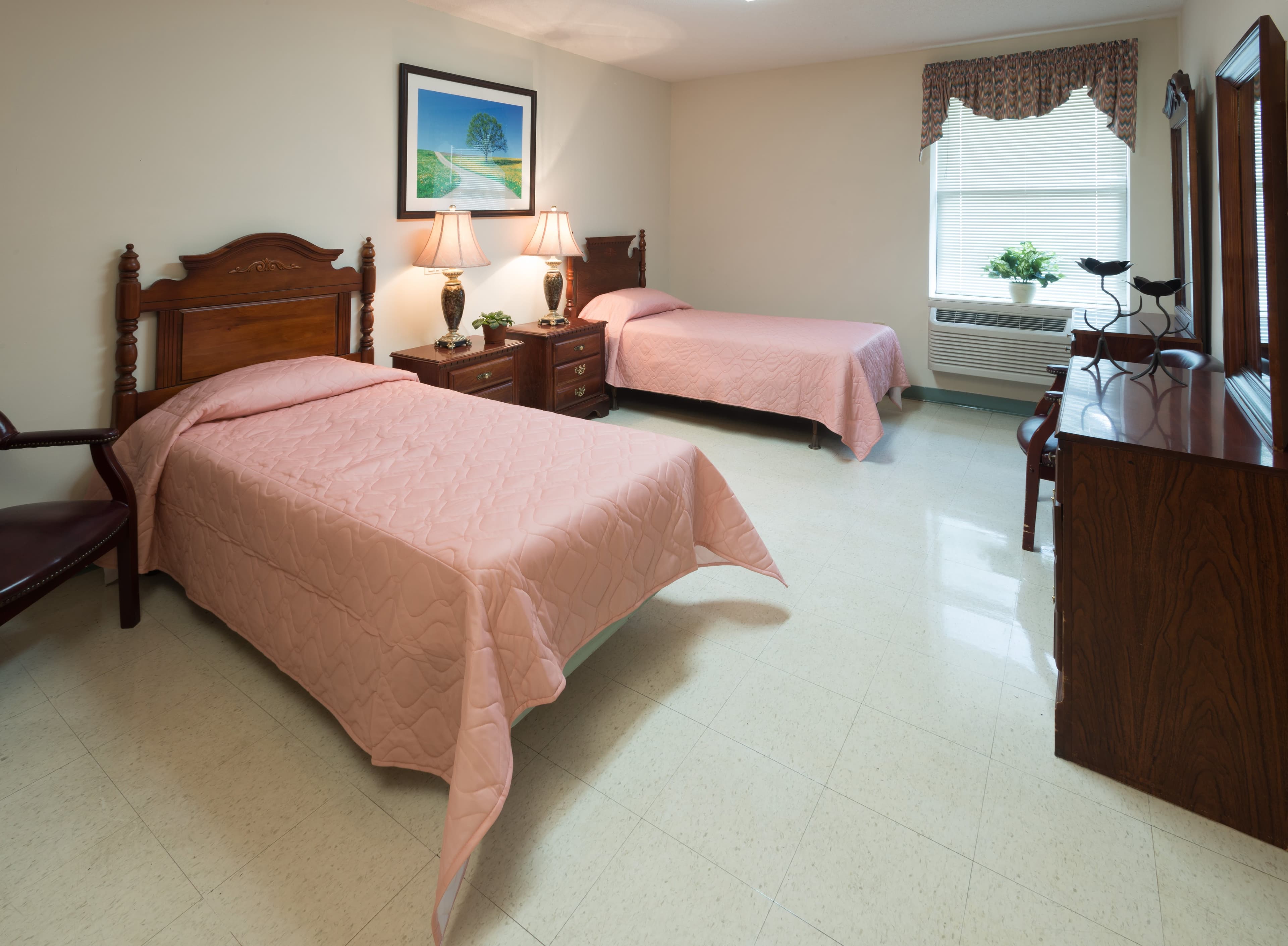 Green Leaf Care Center in Lillington, NC - Main View