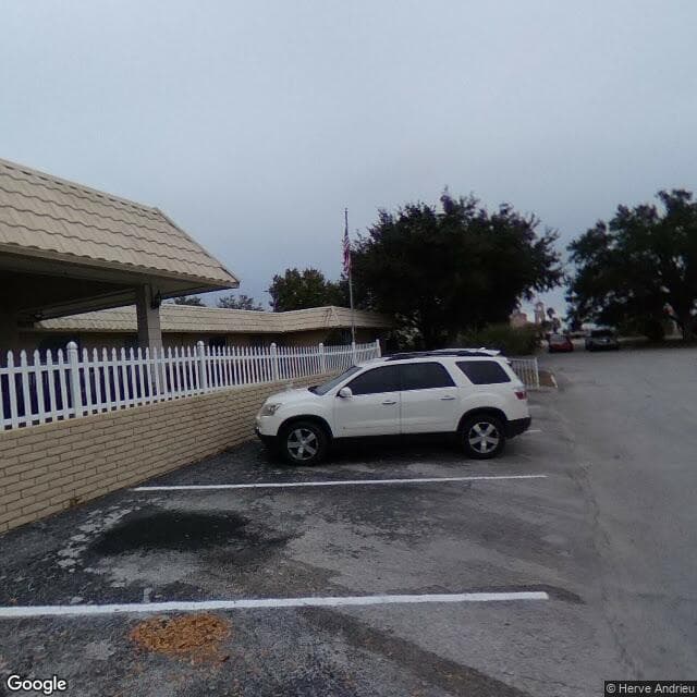 Groves Center in Lake Wales, FL - Main View