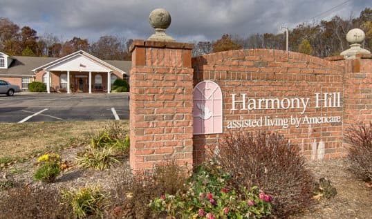 Harmony Hill in Huntingdon, TN - Main View
