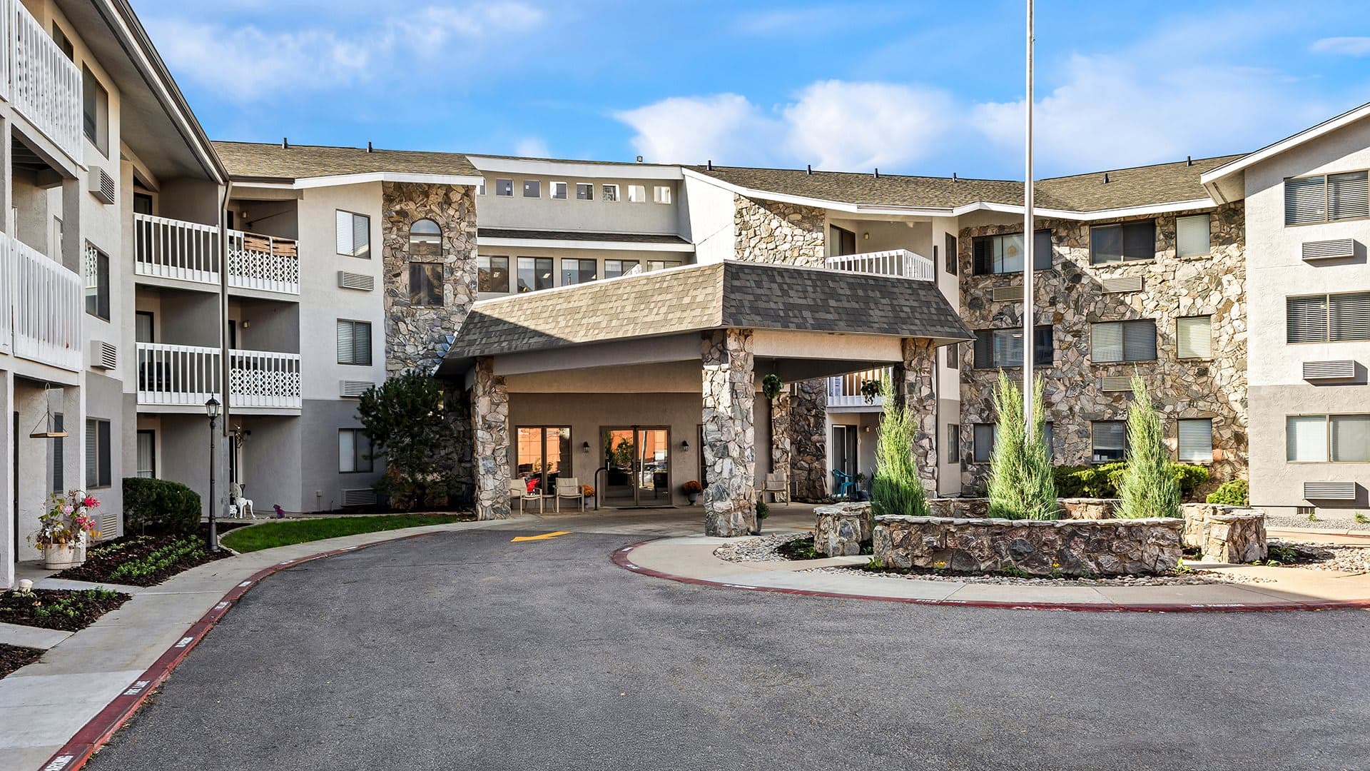 Harrison Regent in Ogden, UT - Main View