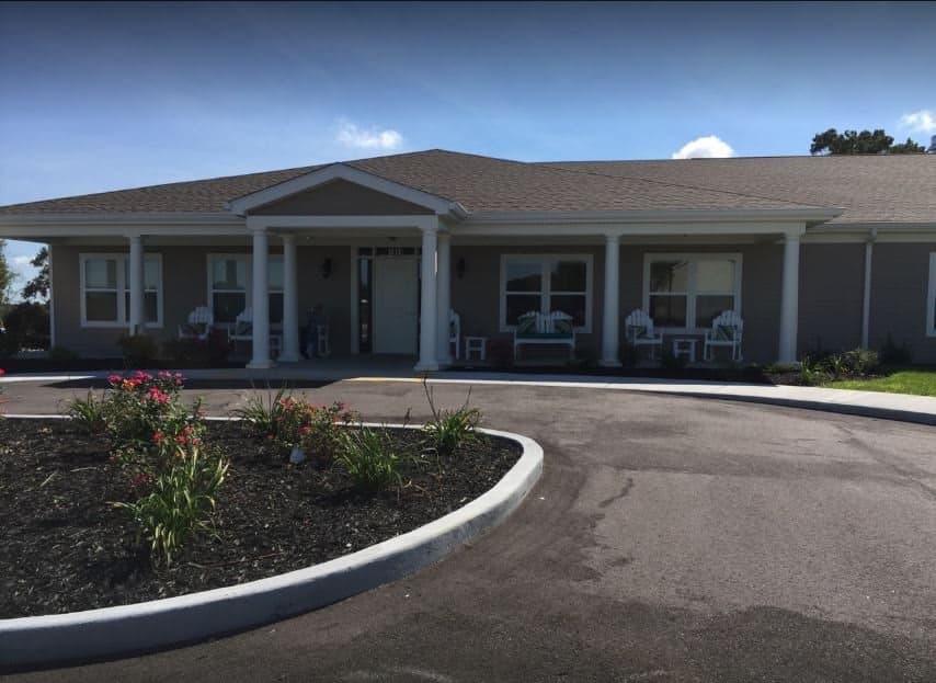 Harton Senior Living in Warrenton, MO - Main View