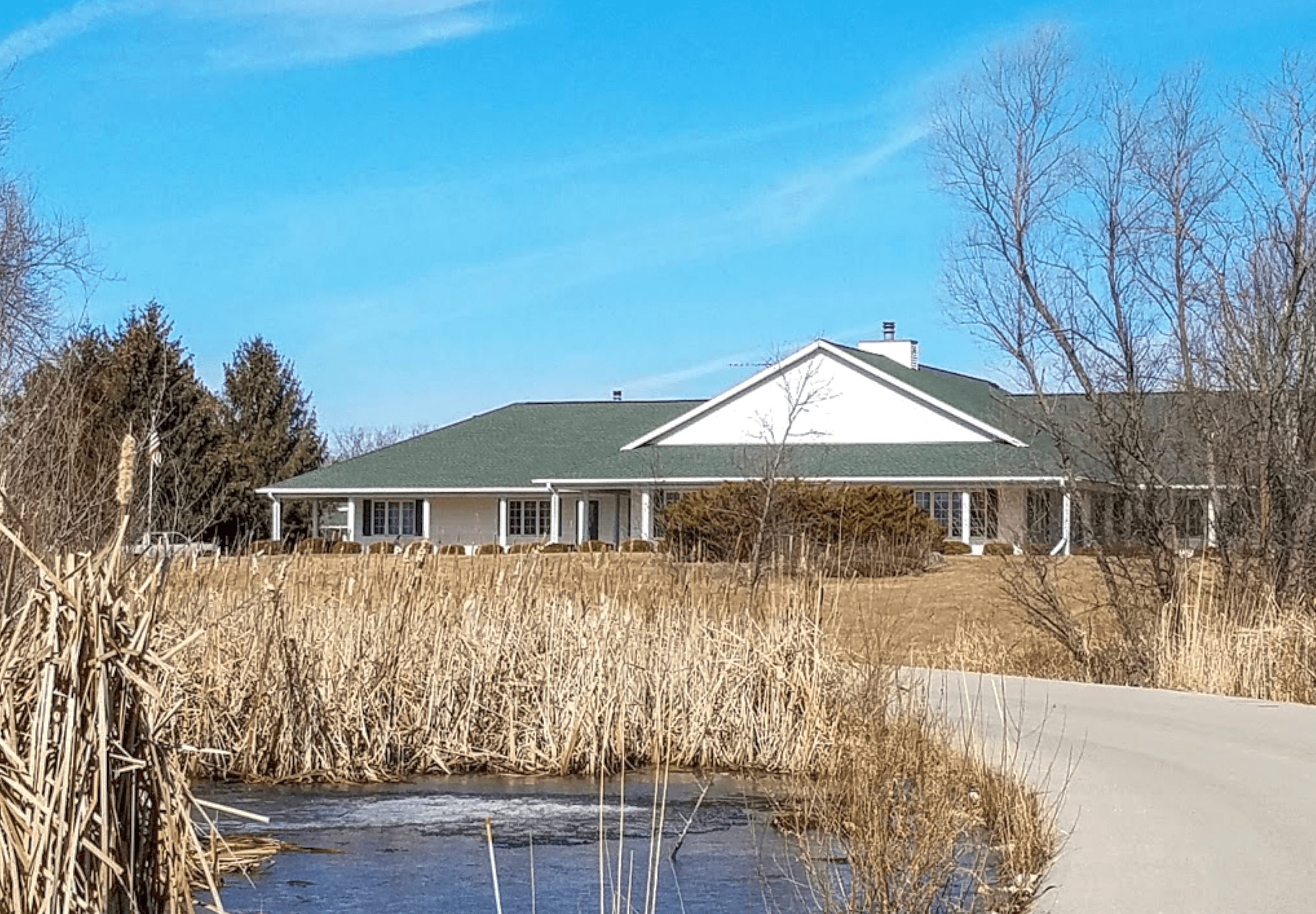 Hatties Bay Lake Geneva in Lake Geneva, WI - Main View