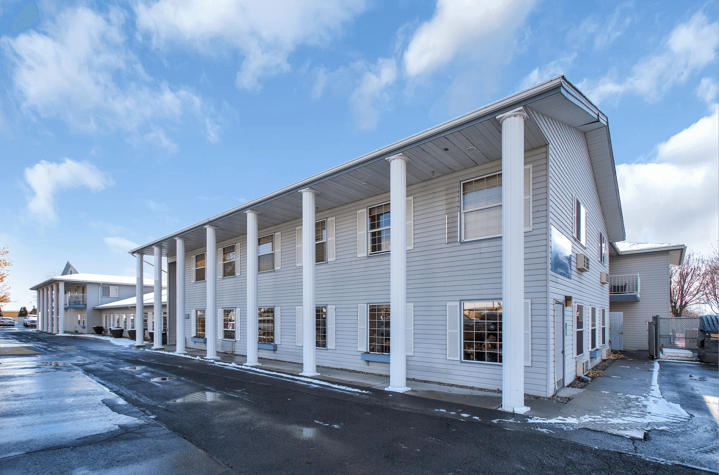 Hearthstone Senior Living in Ellensburg, WA - Main View