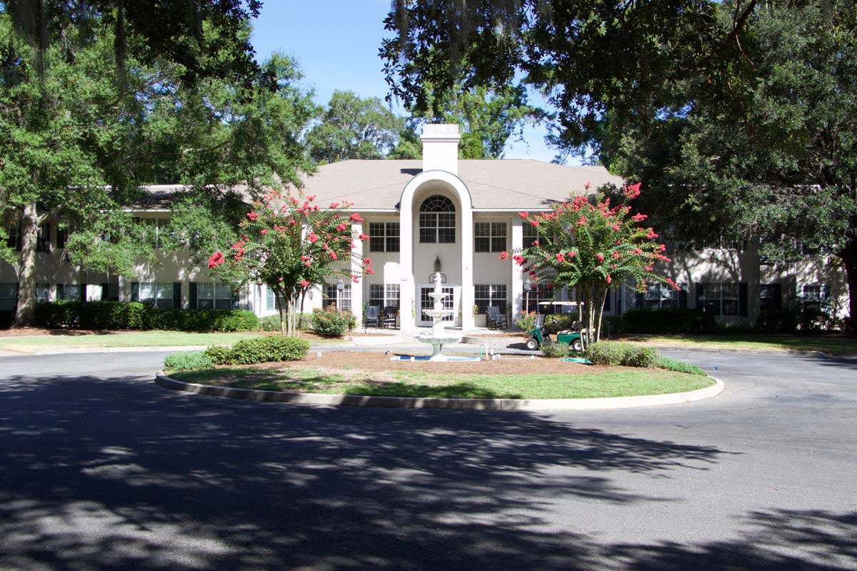 Heritage Oaks Retirement Living in Saint Simons Island, GA - Main View