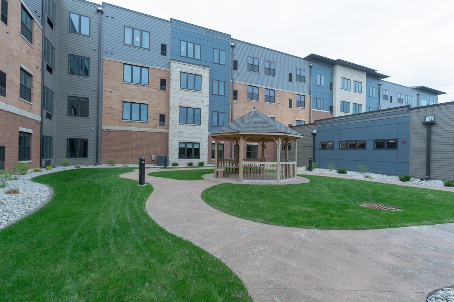 Heritage Woods of Noblesville - Senior living in Noblesville, Indiana